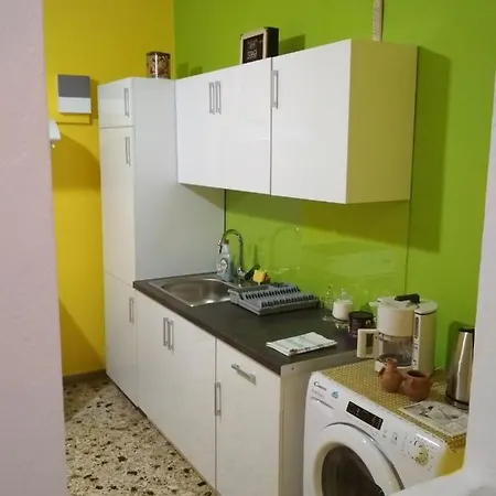 Two-bedrooms In Center Of Apartamento Rethymno