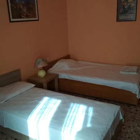 Two-bedrooms In Center Of レティムノ