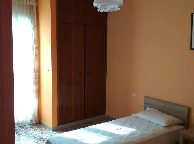 Two-bedrooms In Center Of Apartament Retimno